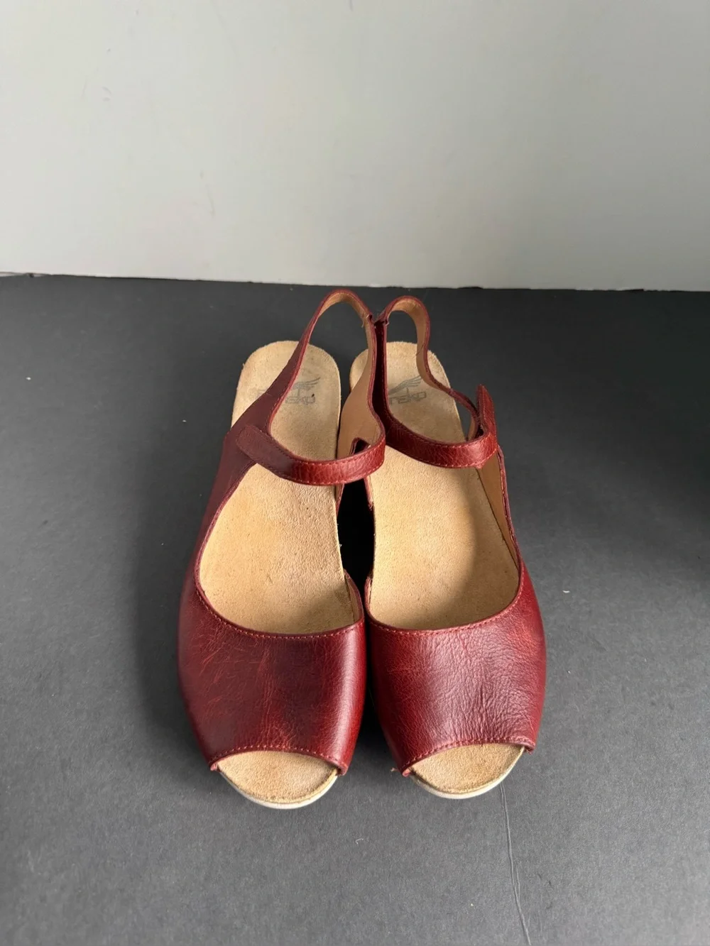 Dansko Marcy Wedge Sandals in red waxy leather. Size EU 39